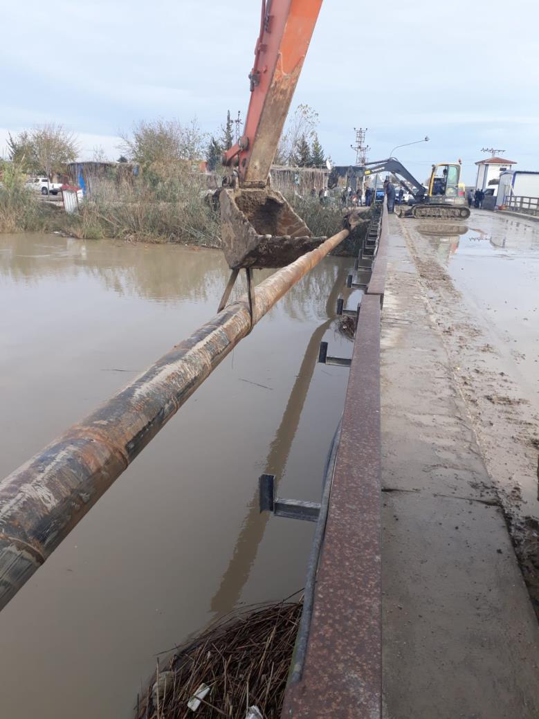 Adana Aski 100 M 400MM Çelik Boru ile  Karayolu Geçişi